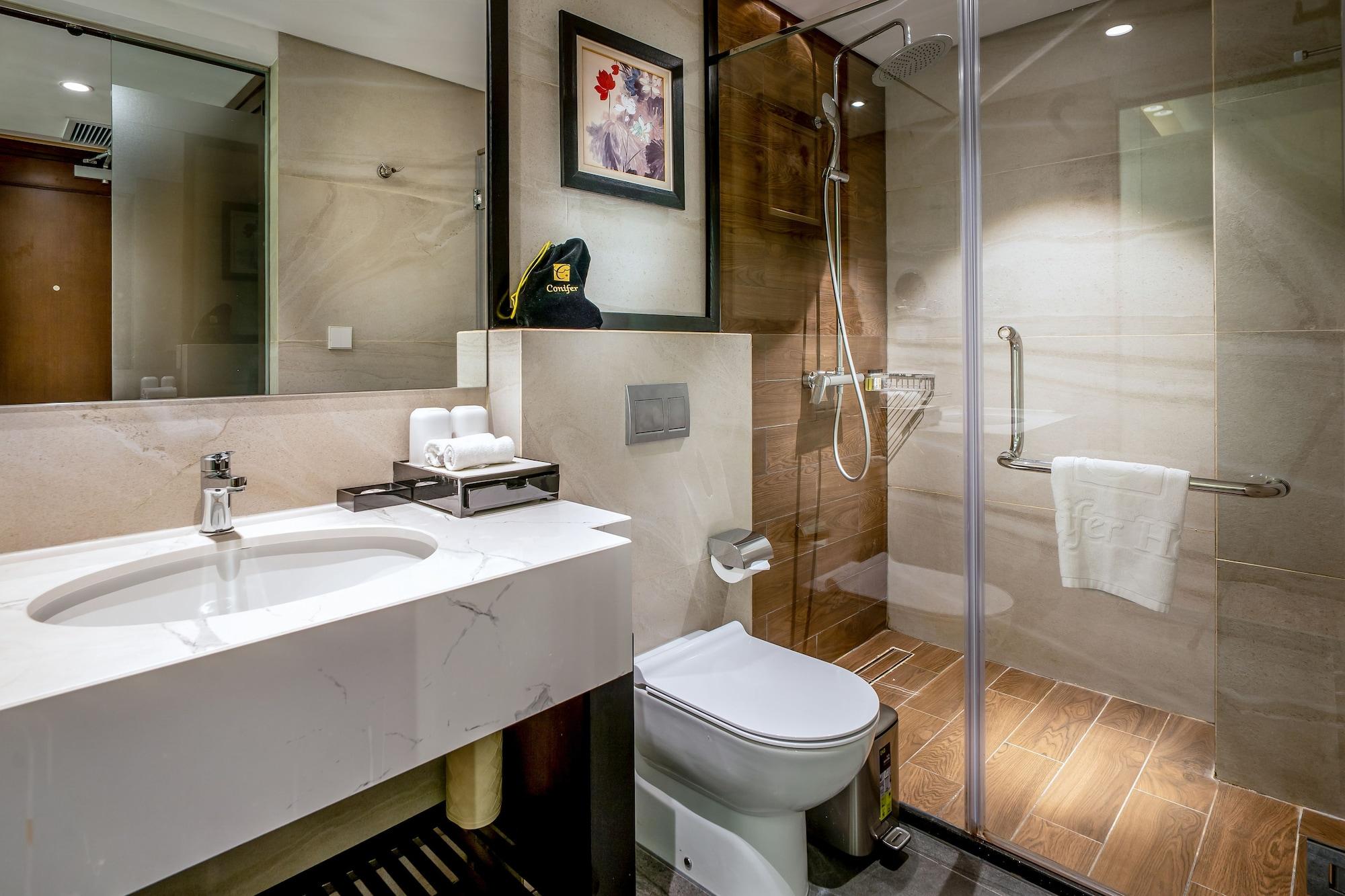 Conifer Grand Hotel Hanoi Dış mekan fotoğraf