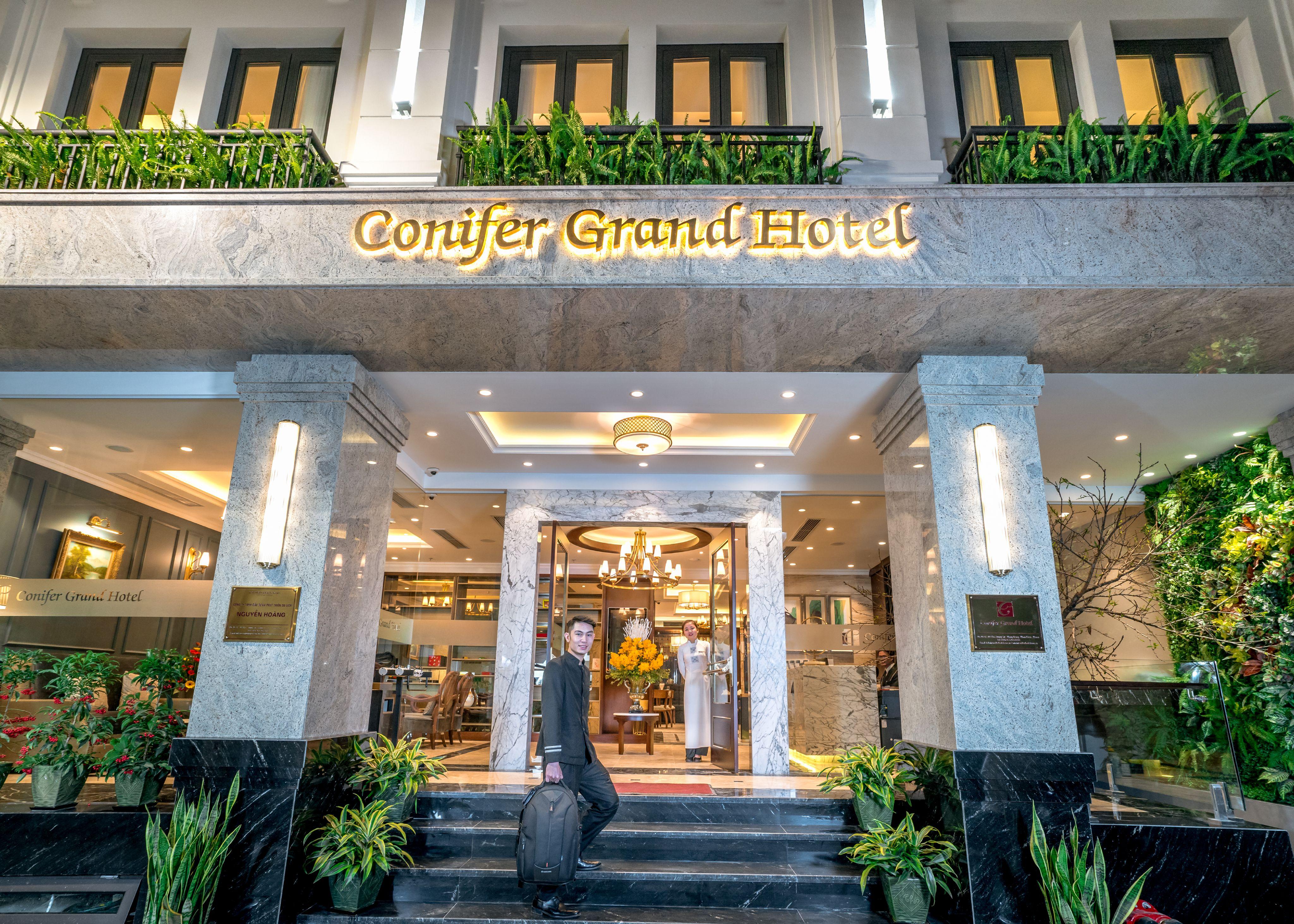 Conifer Grand Hotel Hanoi Dış mekan fotoğraf